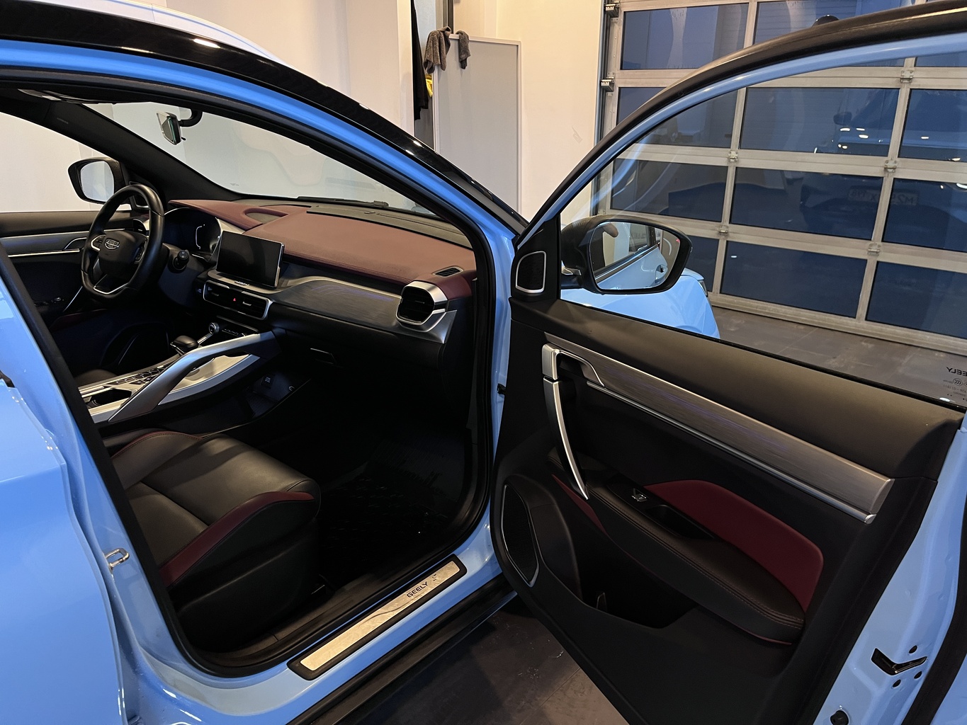 GEELY COOLRAY