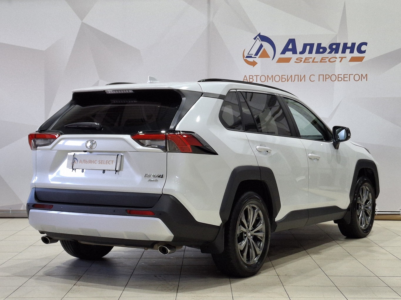 TOYOTA RAV4