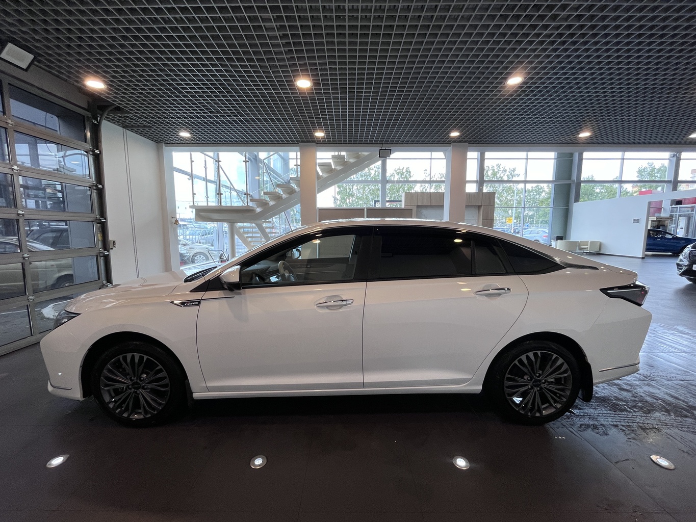 DONGFENG SHINE MAX