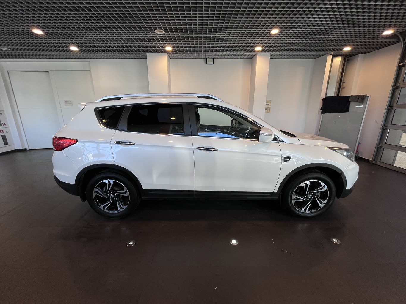 DONGFENG DFM