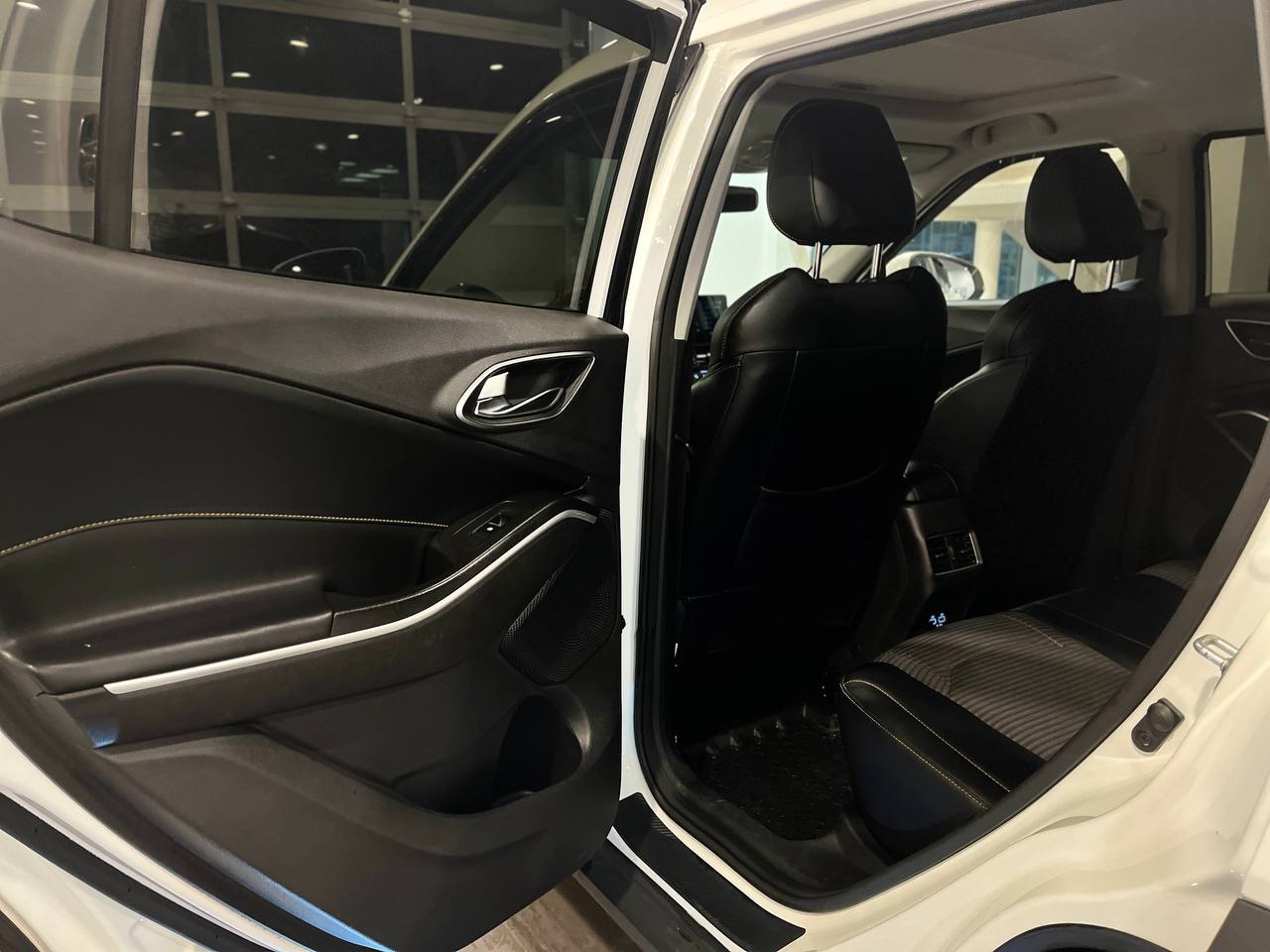 JAC JS4