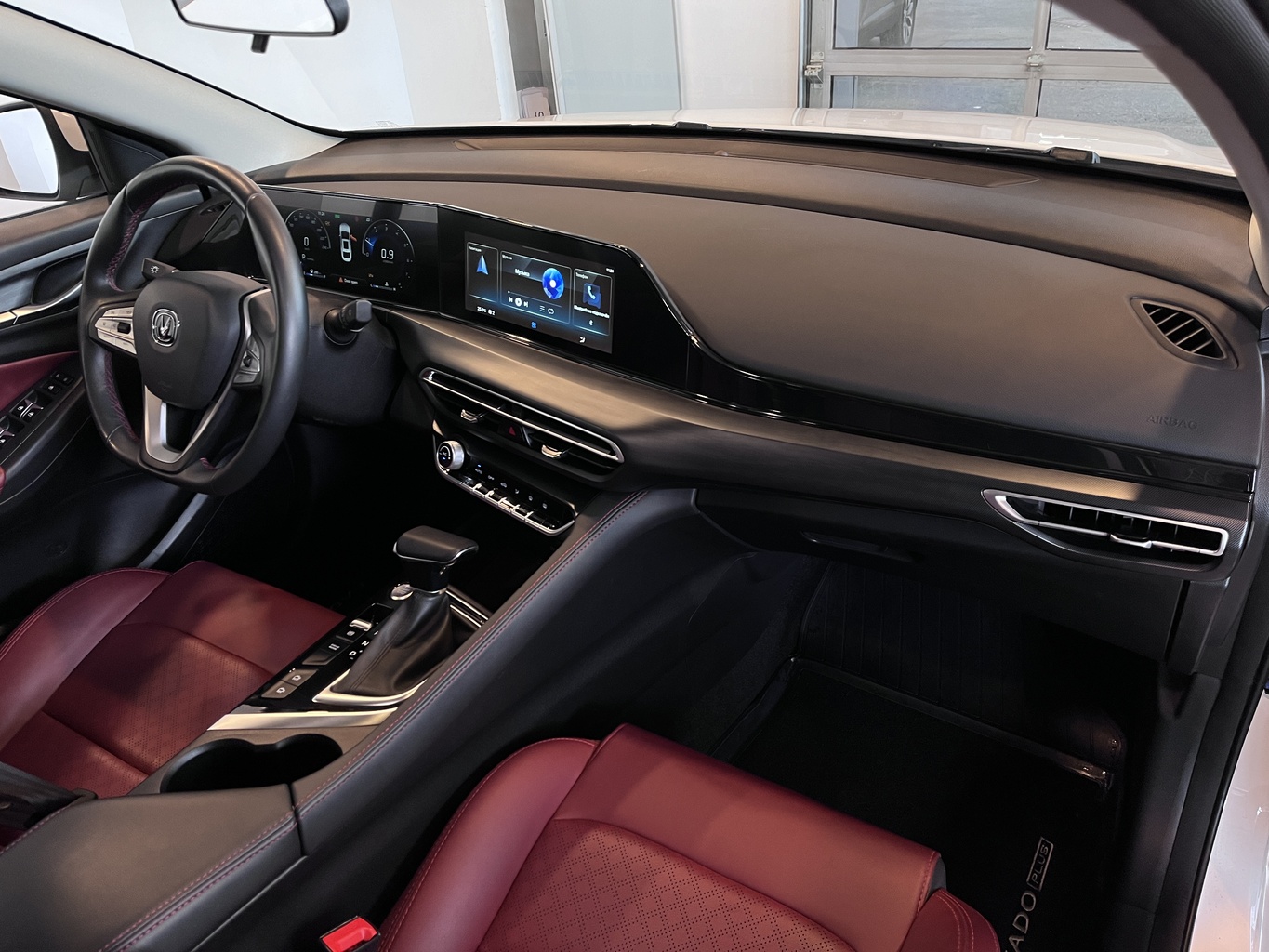 CHANGAN EADO PLUS