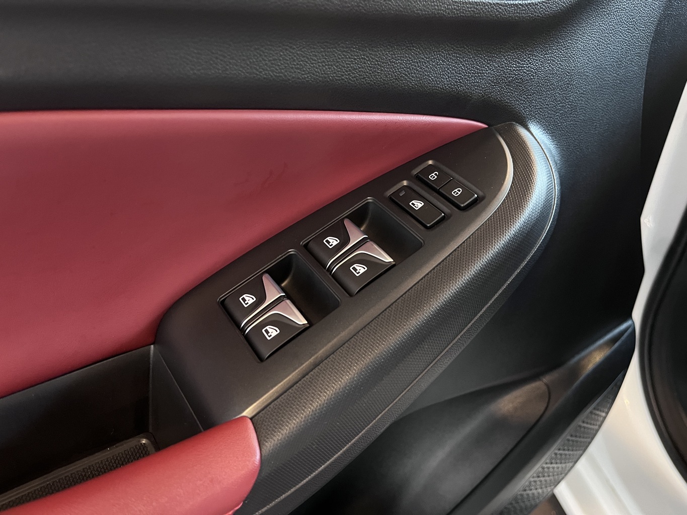 CHANGAN EADO PLUS