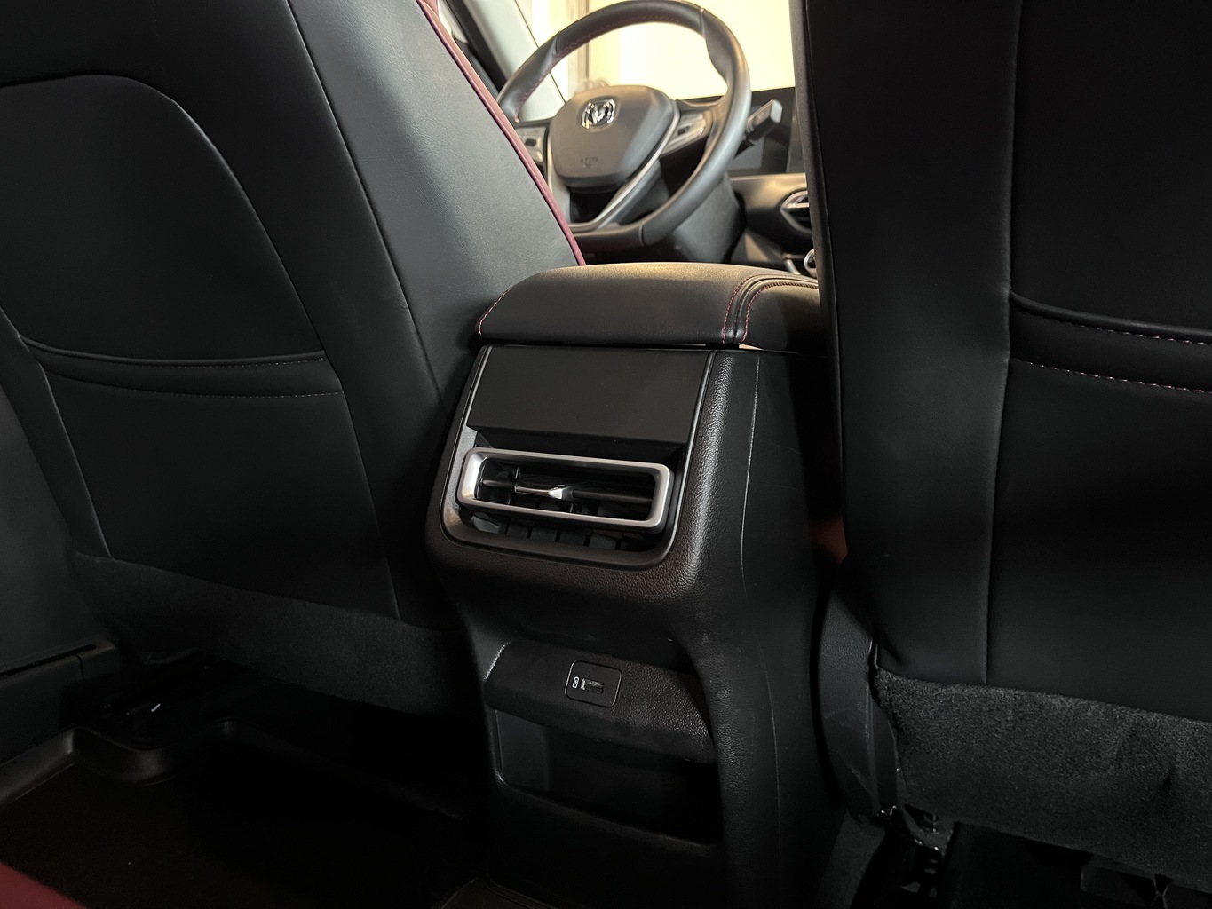CHANGAN EADO PLUS