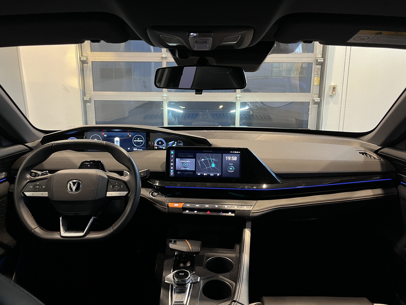 CHANGAN UNI-V
