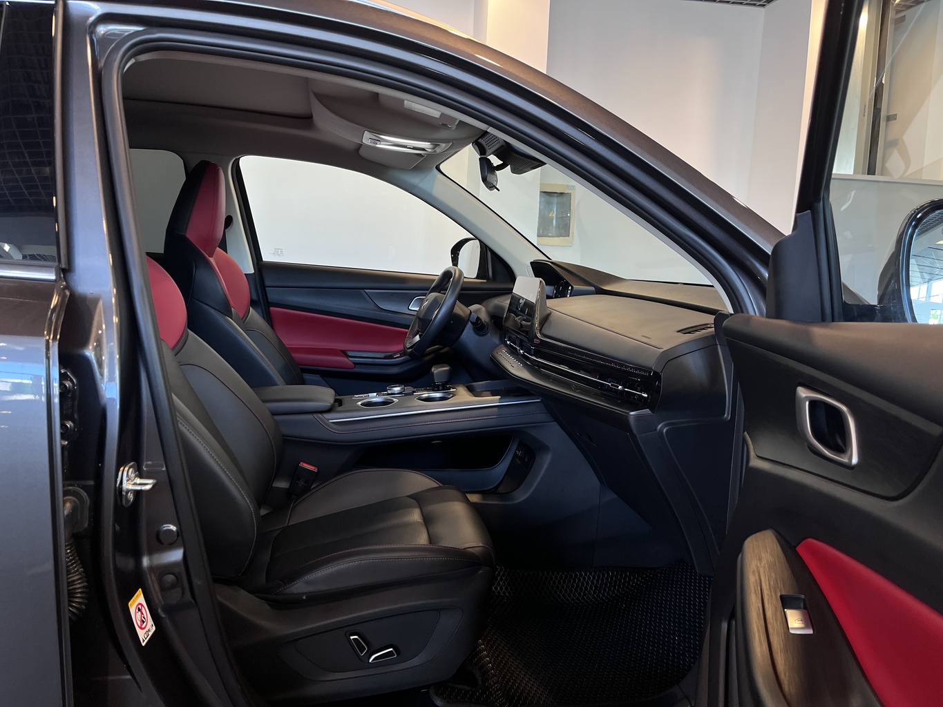 CHANGAN UNI-S