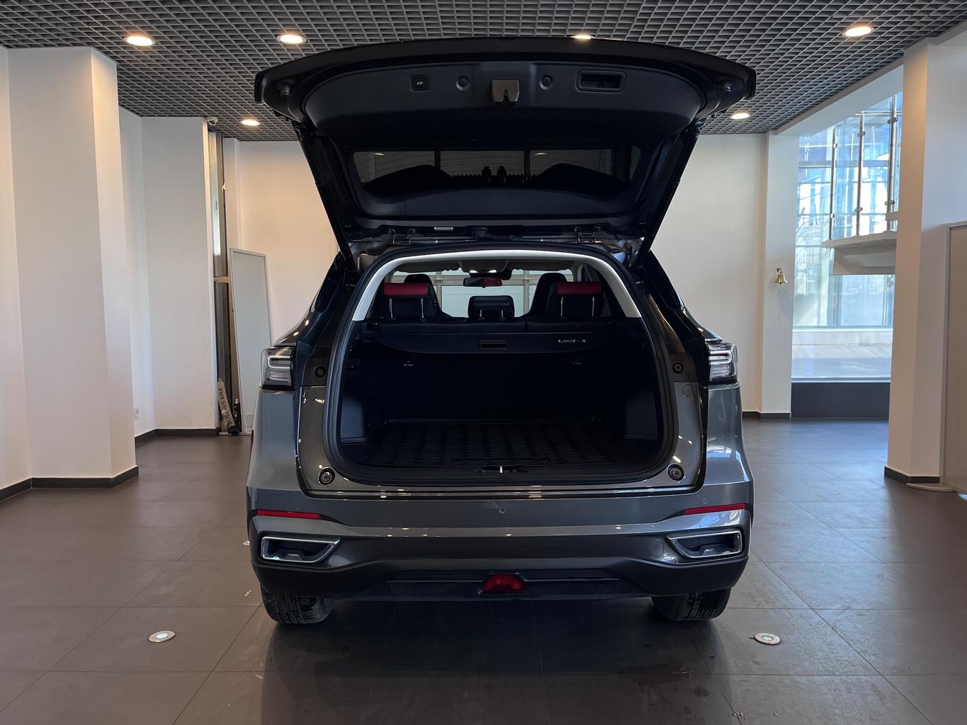CHANGAN UNI-S
