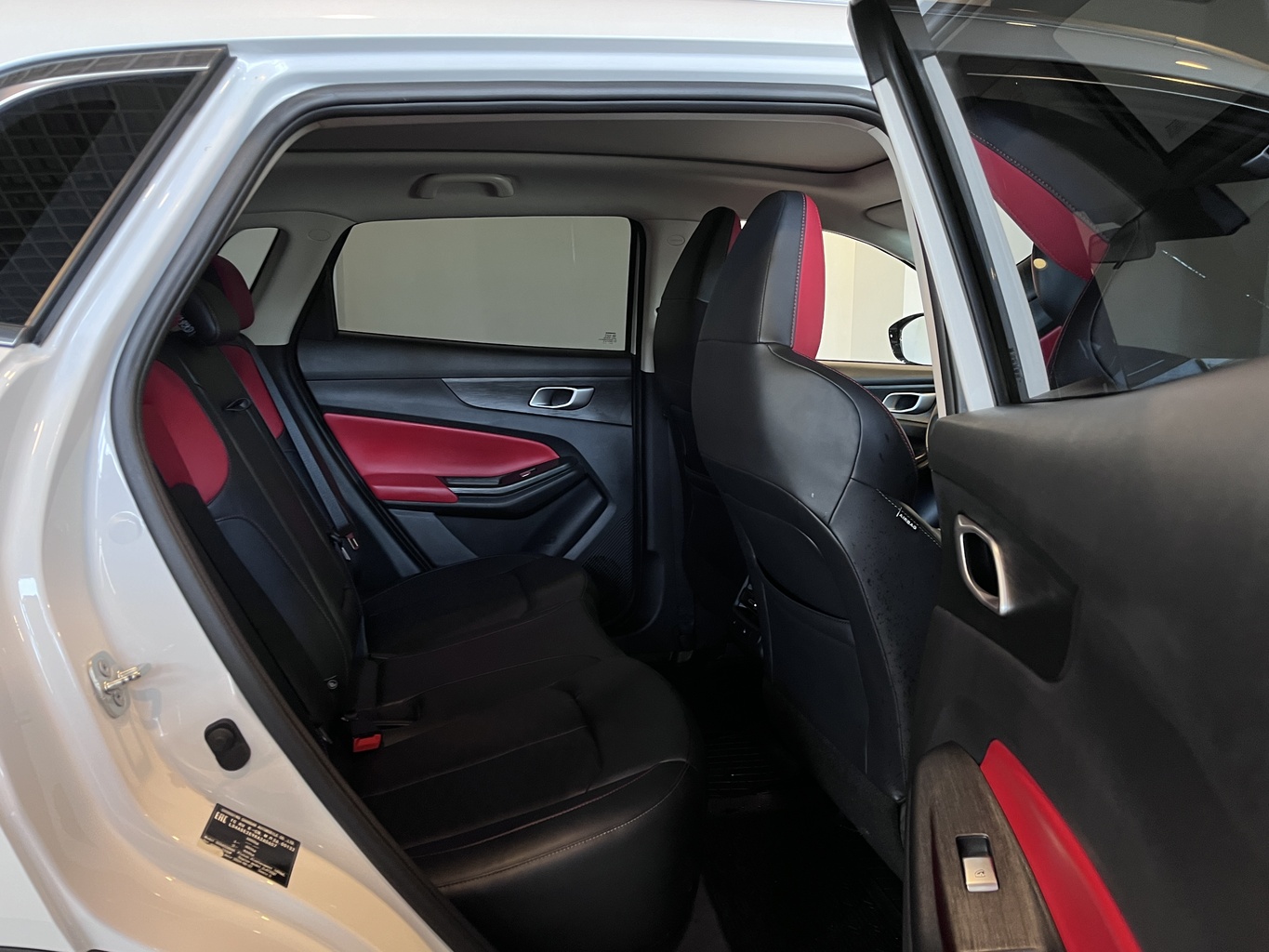 CHANGAN UNI-S