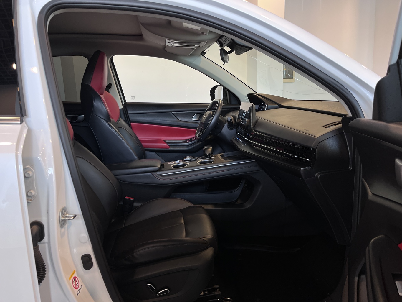 CHANGAN UNI-S