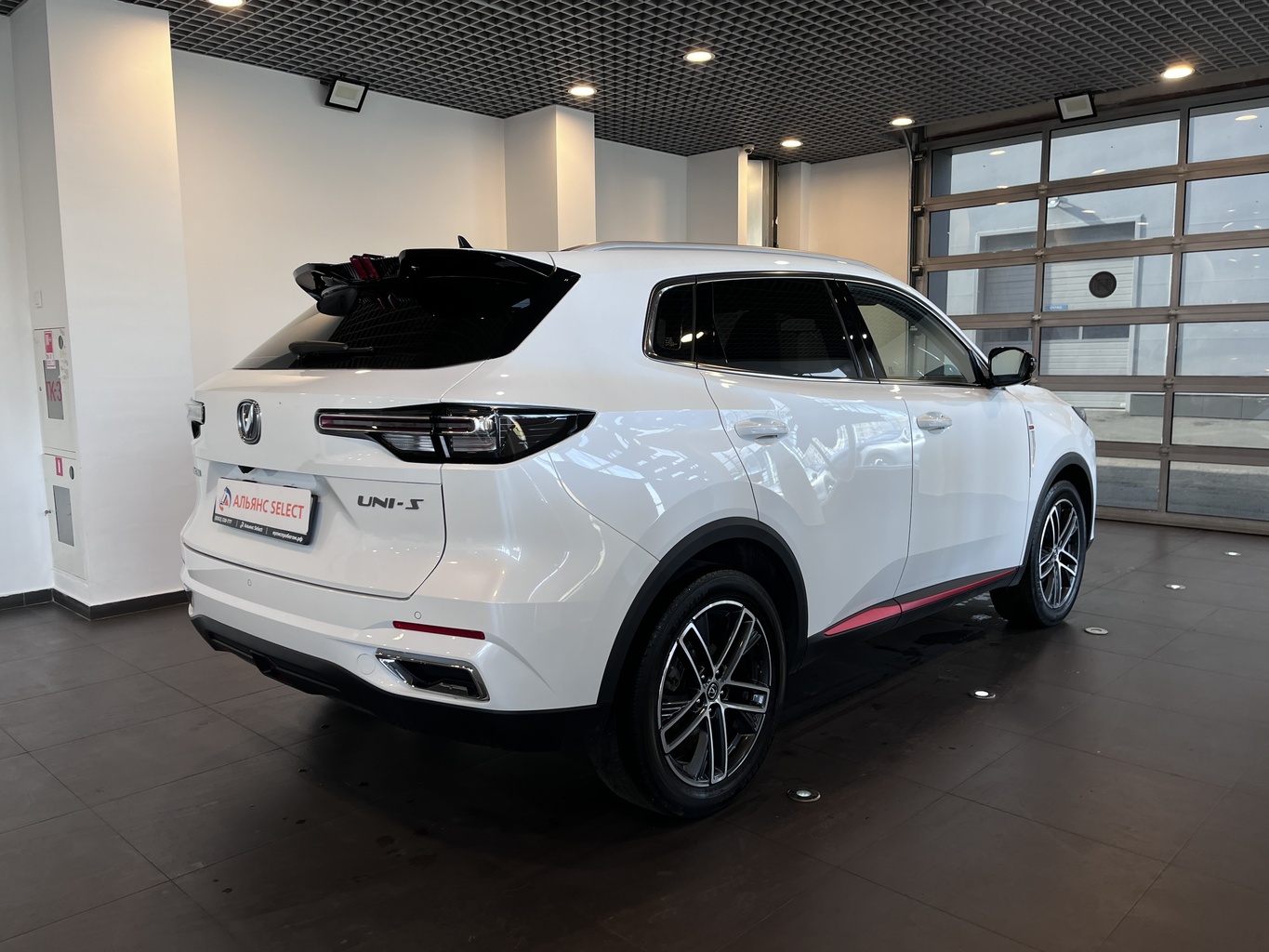 CHANGAN UNI-S