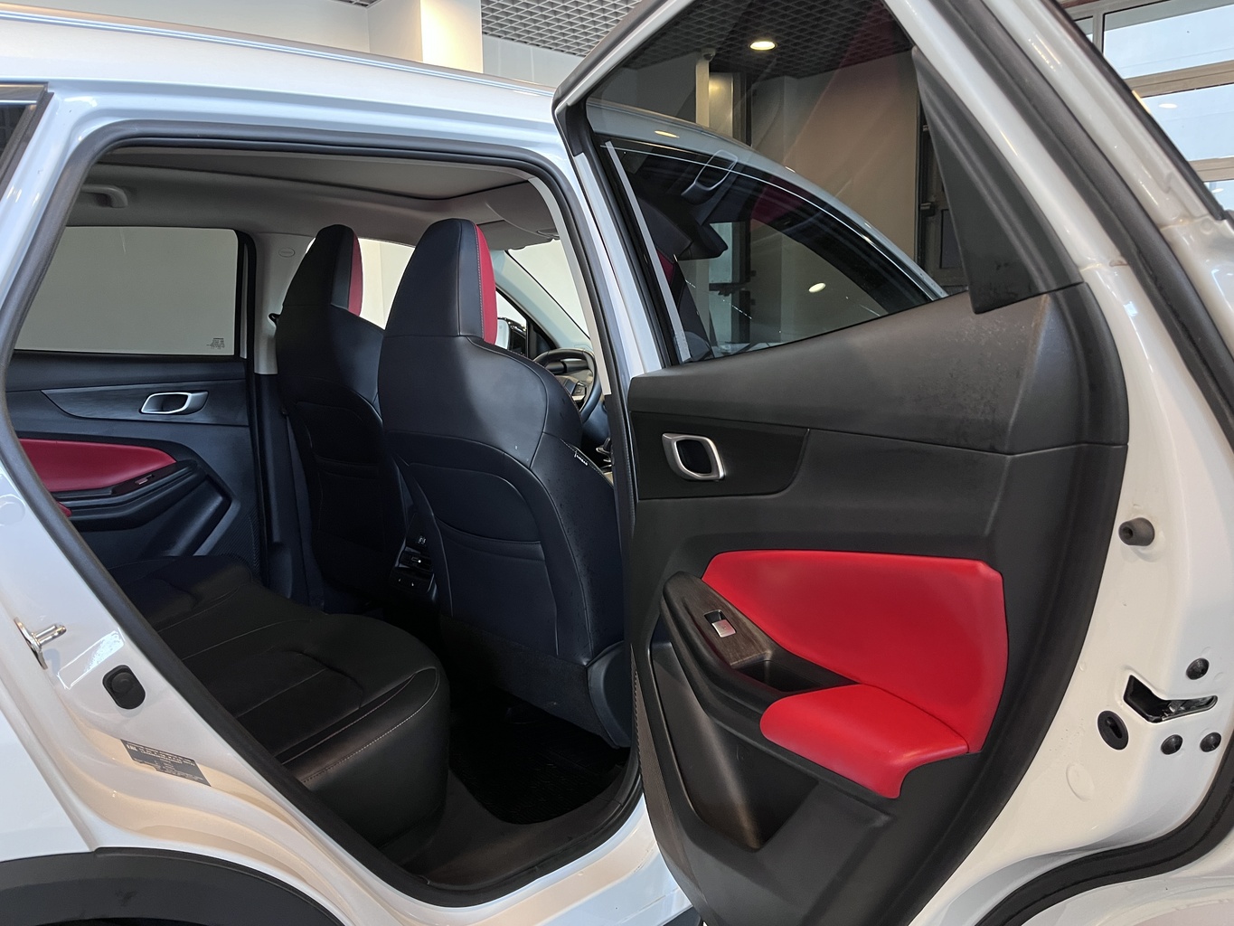 CHANGAN UNI-S