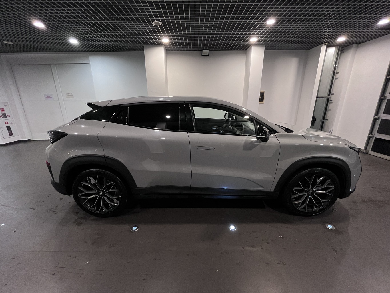 CHANGAN UNI-T