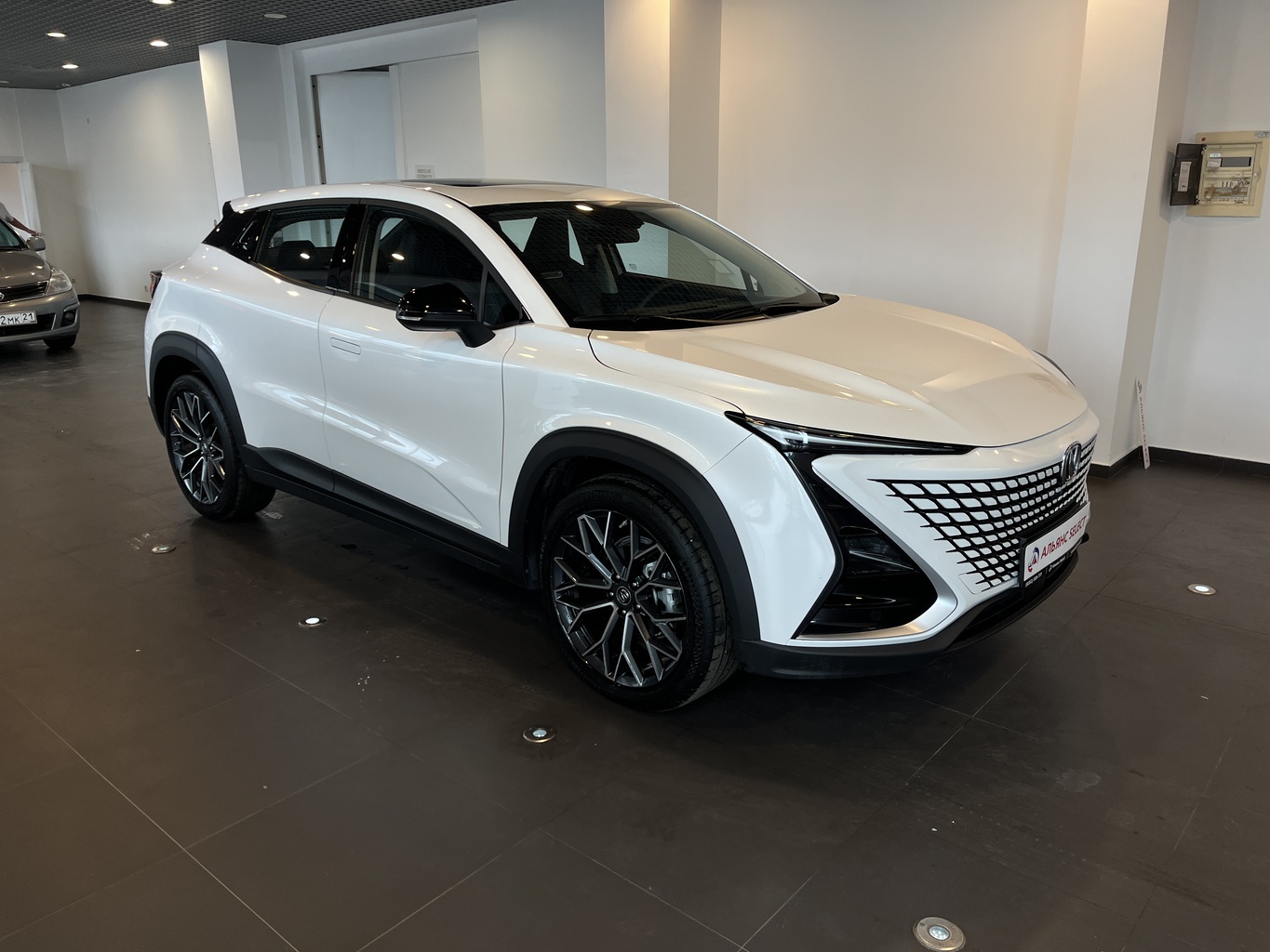 CHANGAN UNI-T