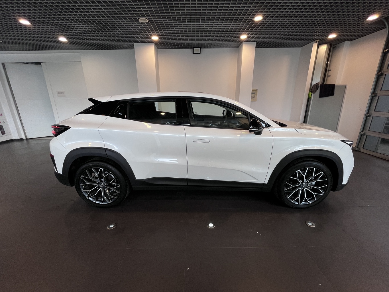CHANGAN UNI-T