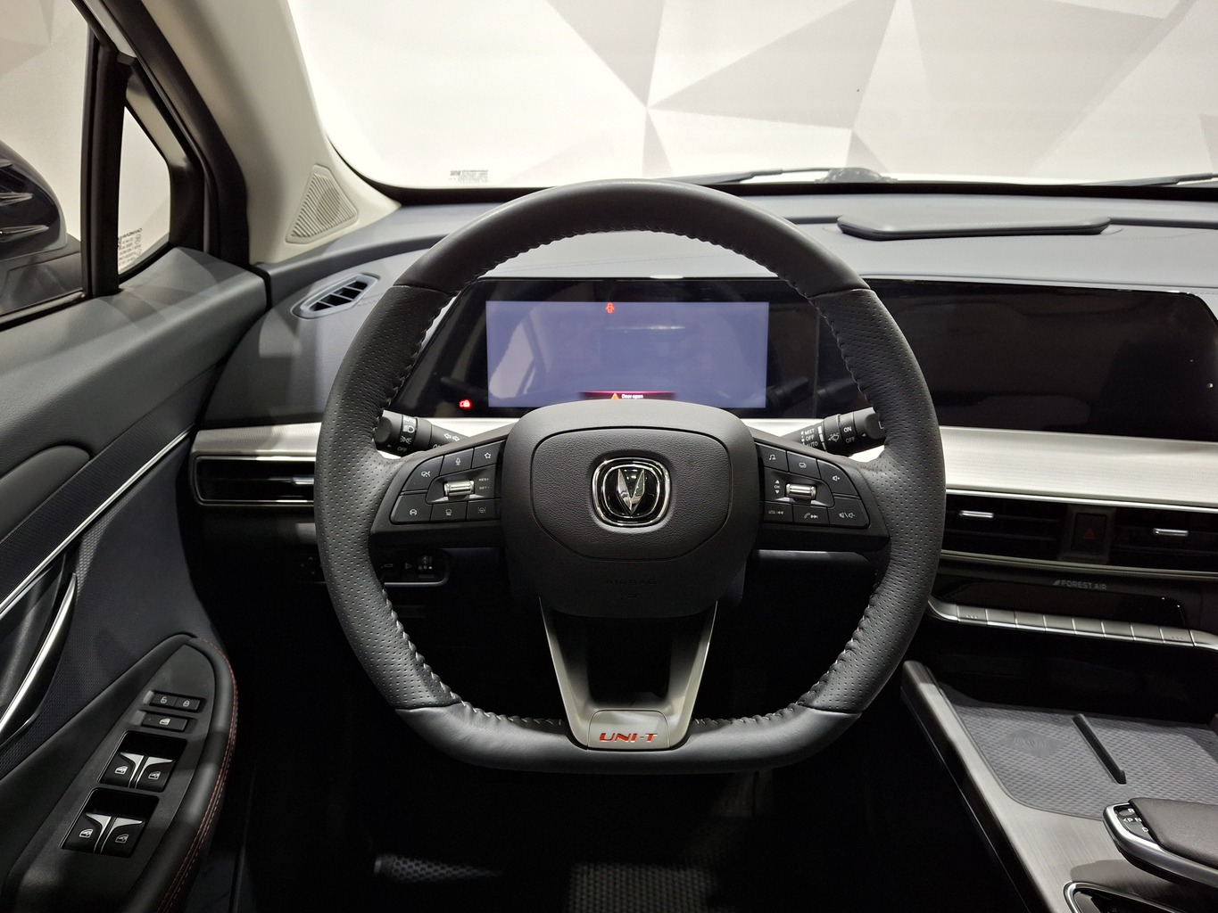 CHANGAN UNI-T