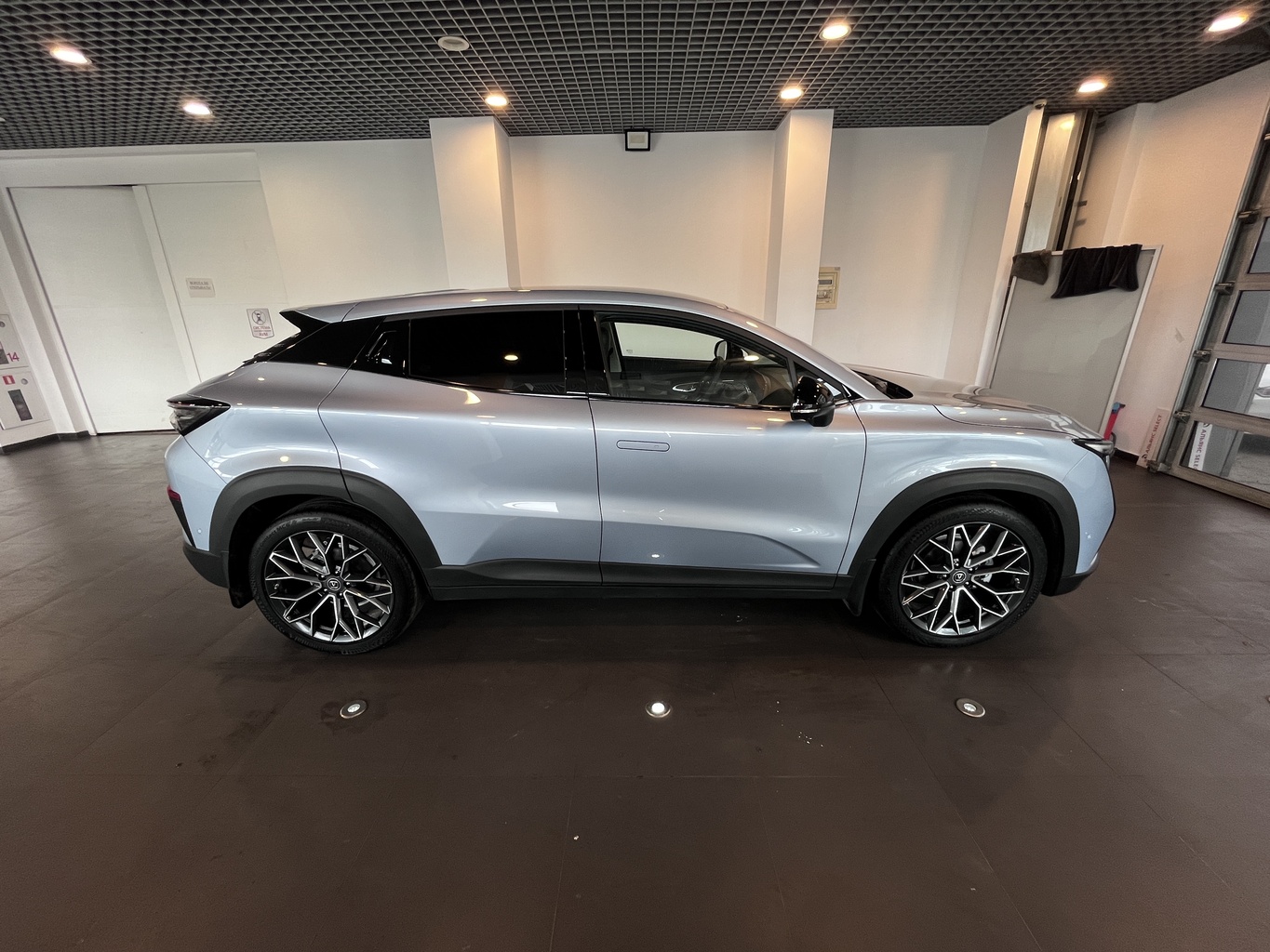 CHANGAN UNI-T