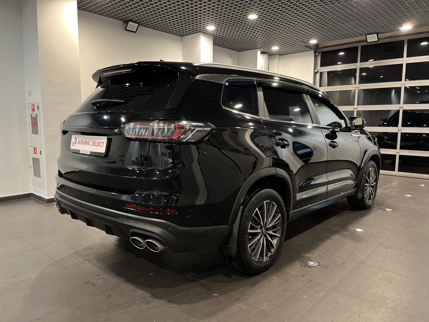 CHERY TIGGO 8