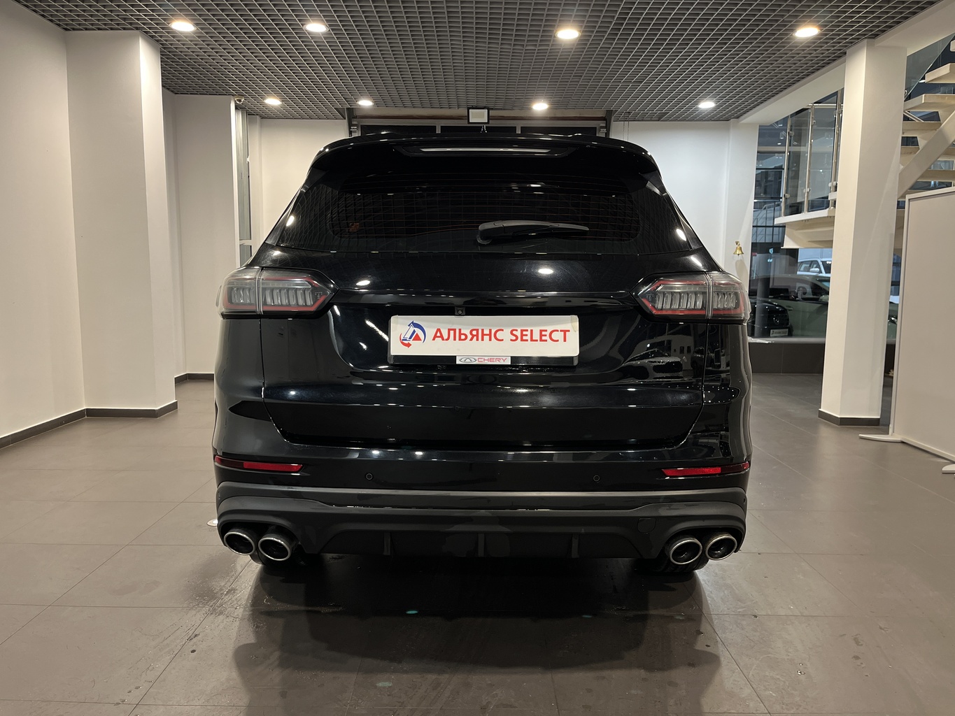 CHERY TIGGO 8