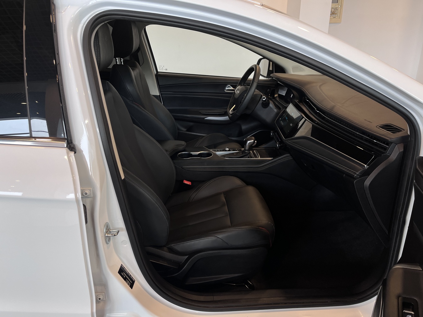OMODA S5