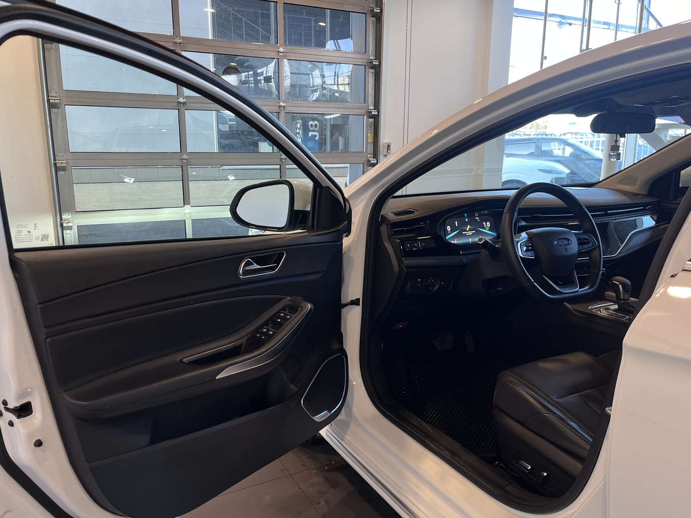 OMODA S5