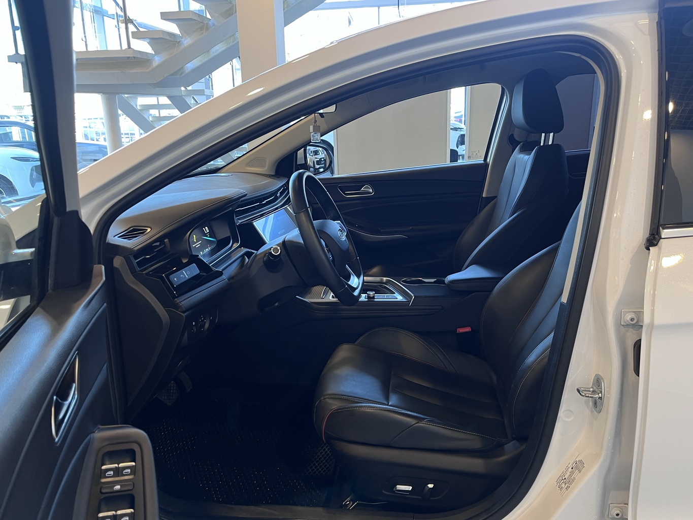 OMODA S5