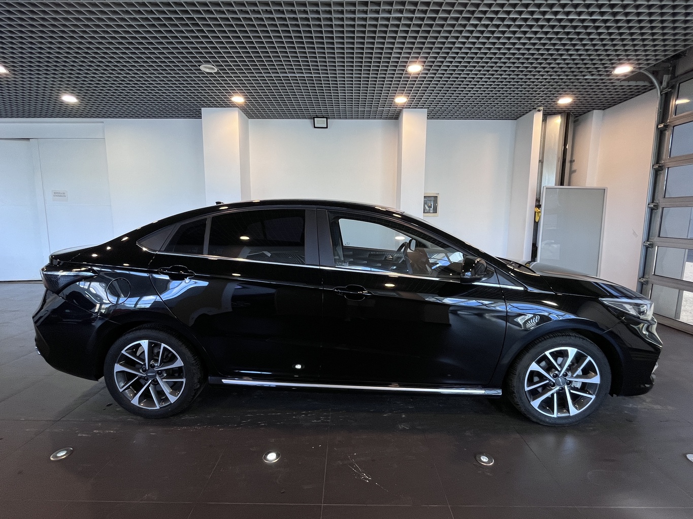 OMODA S5