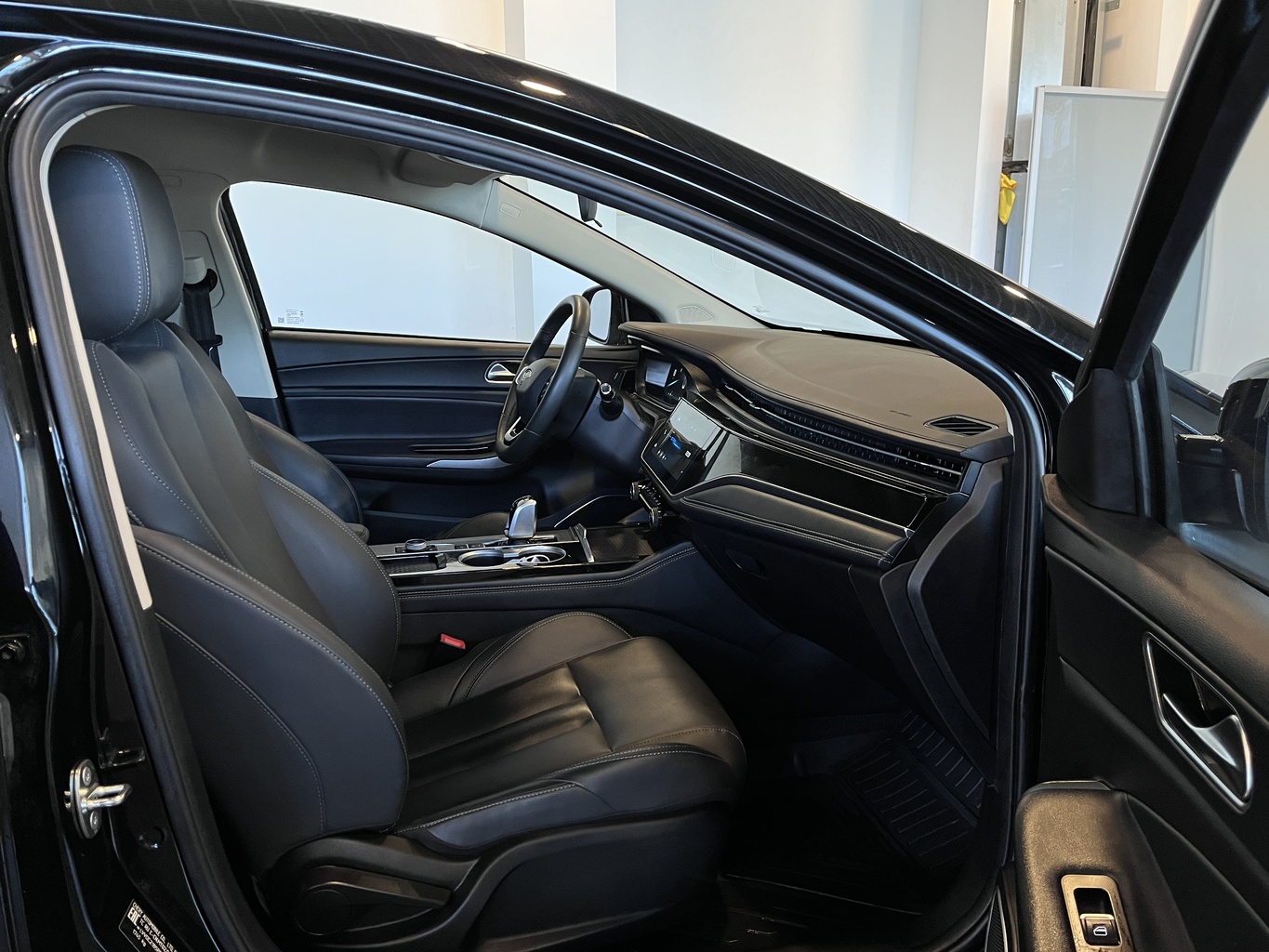 OMODA S5