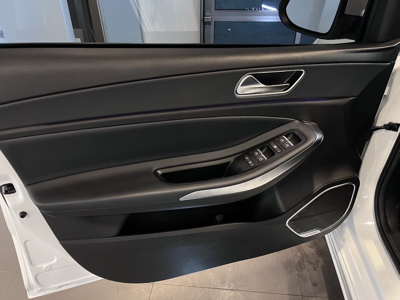 OMODA S5