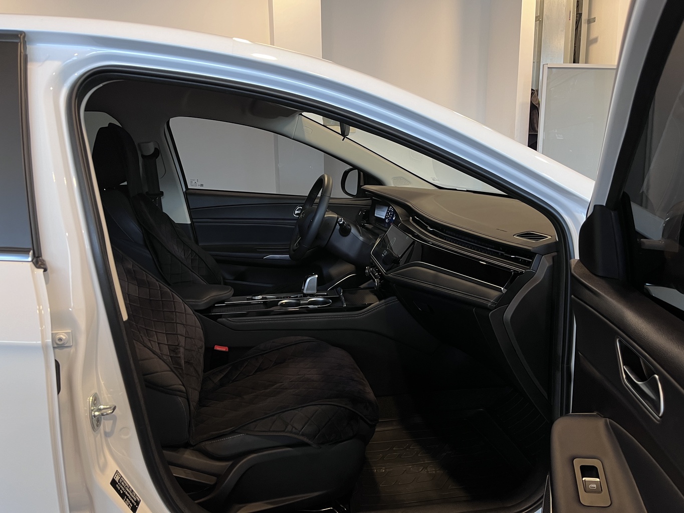 OMODA S5
