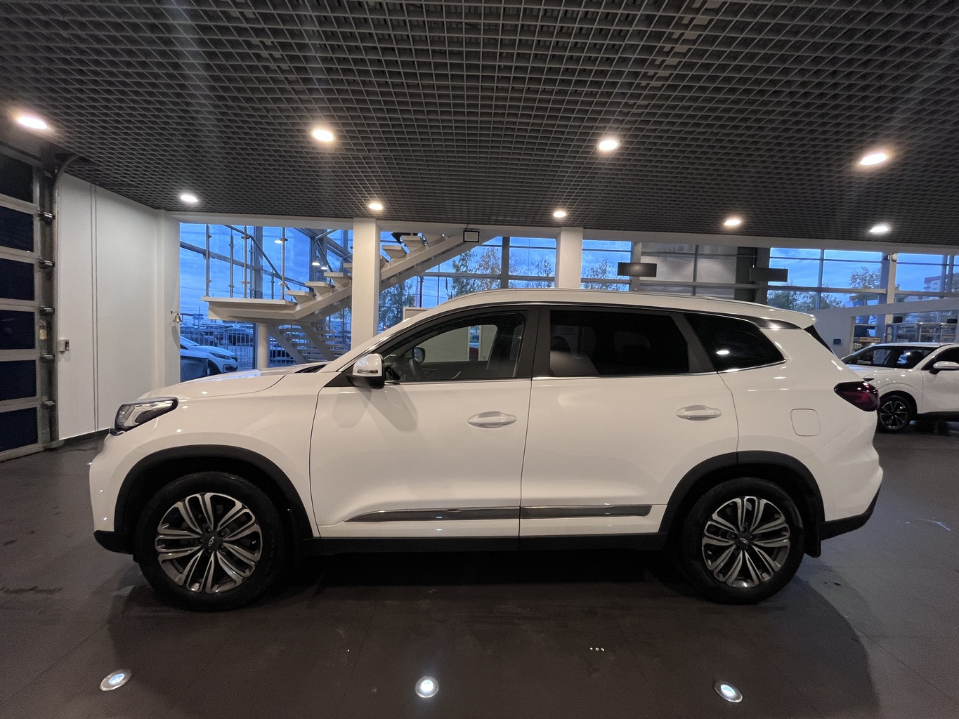 CHERY TIGGO 8