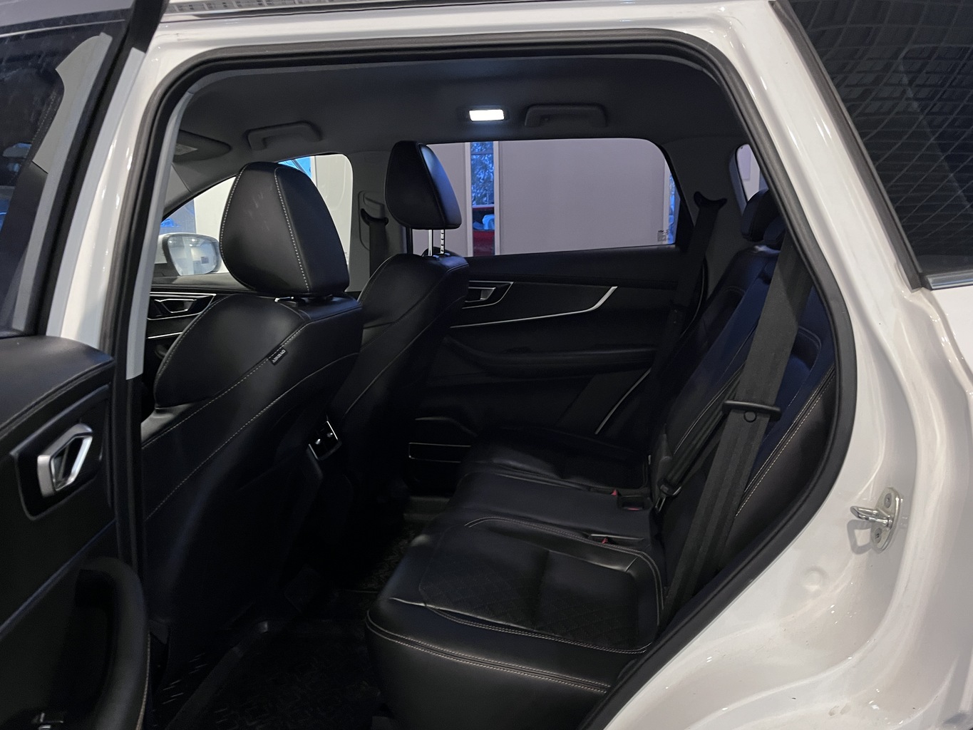 CHERY TIGGO 8