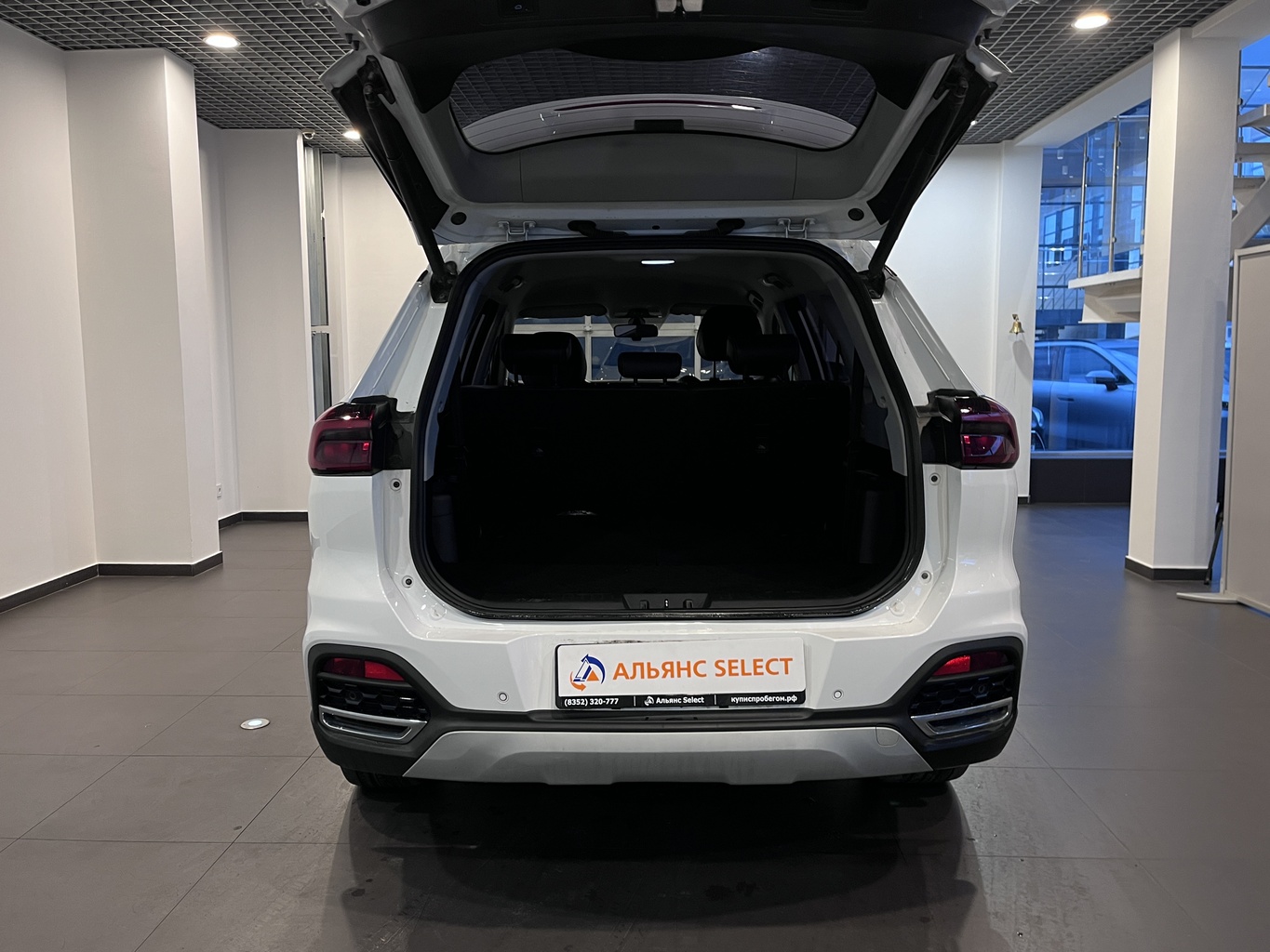 CHERY TIGGO 8
