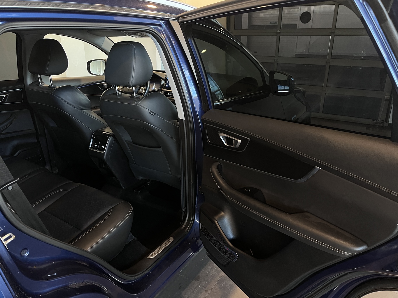 CHERY TIGGO 8