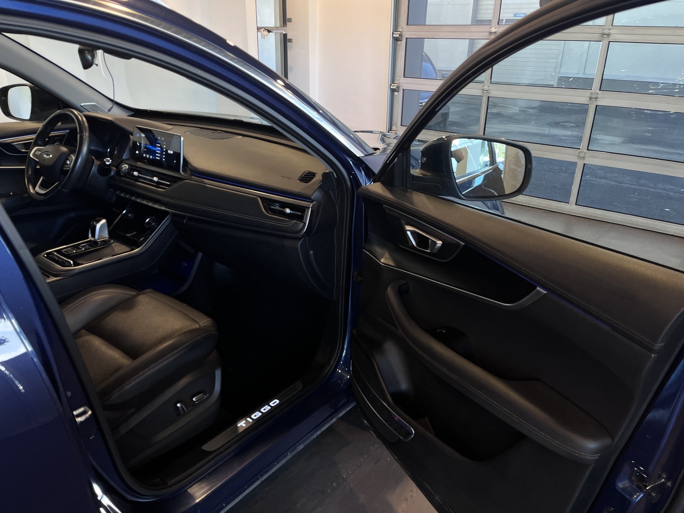 CHERY TIGGO 8