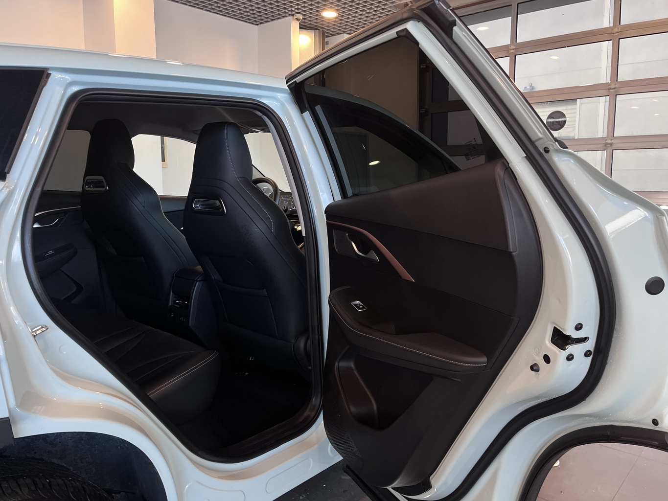 OMODA C5