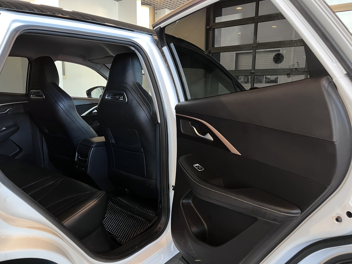 OMODA C5