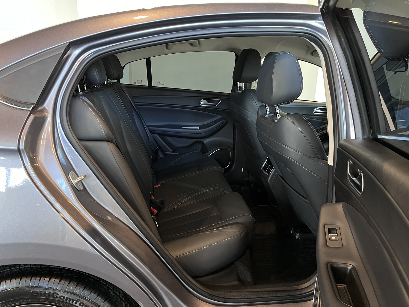 OMODA S5