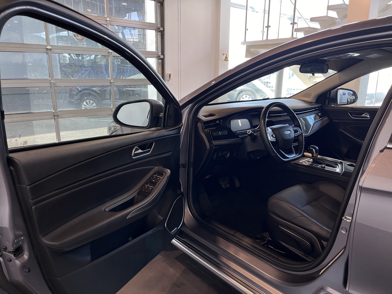 OMODA S5