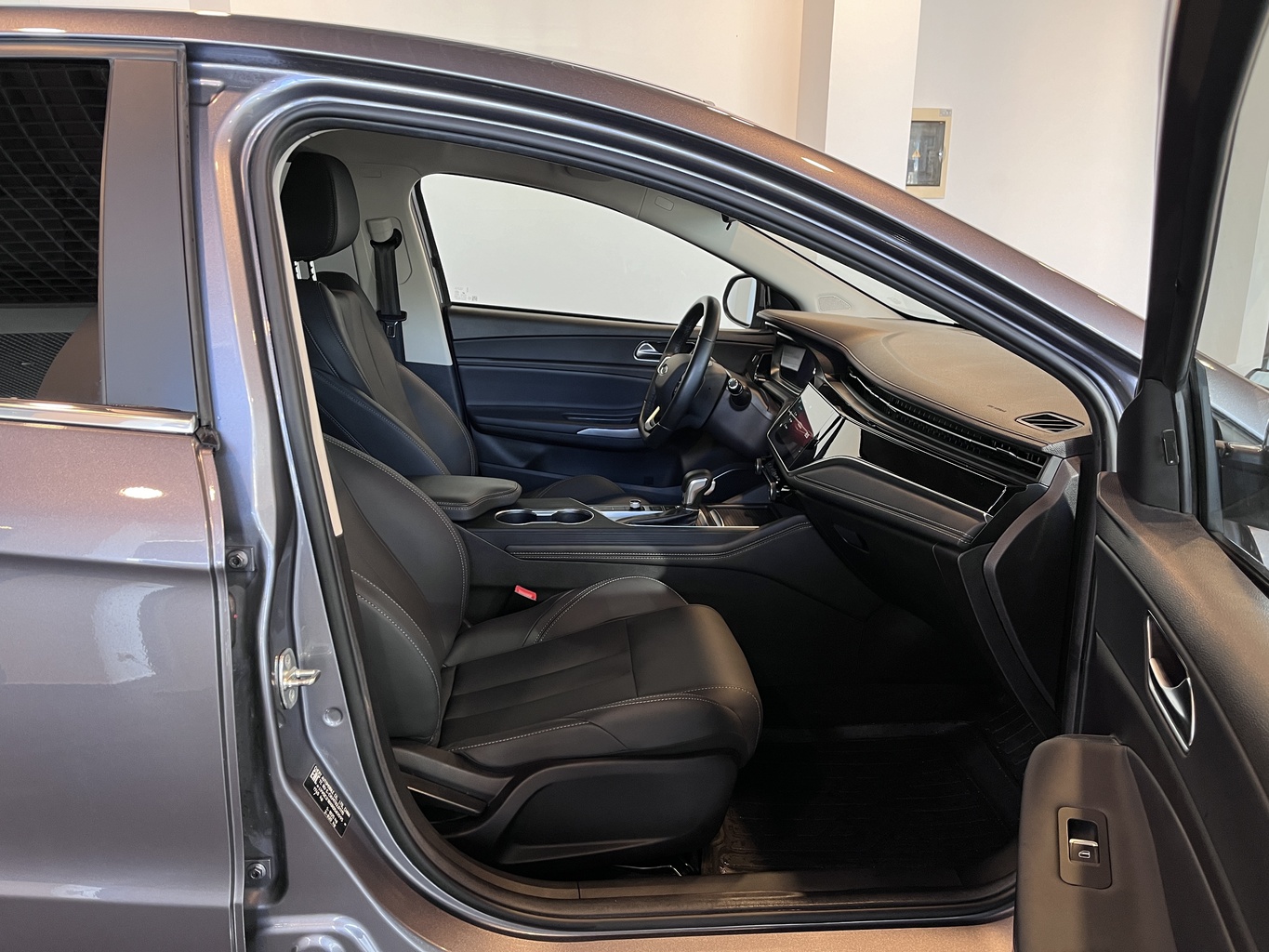 OMODA S5