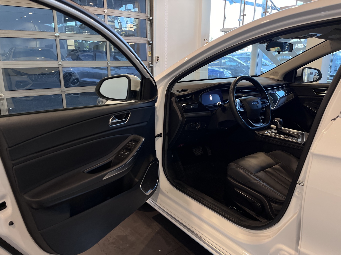 OMODA S5