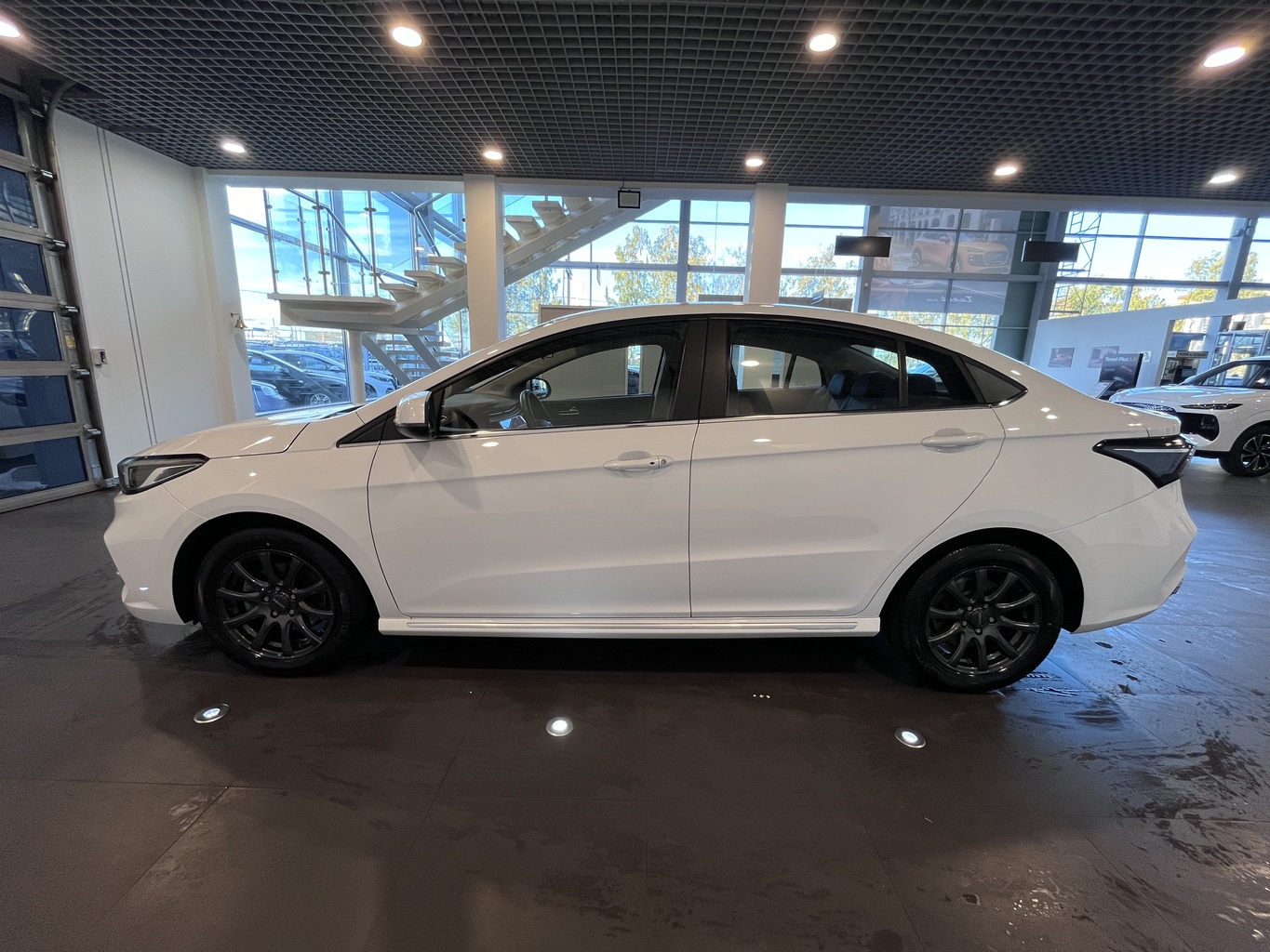 OMODA S5