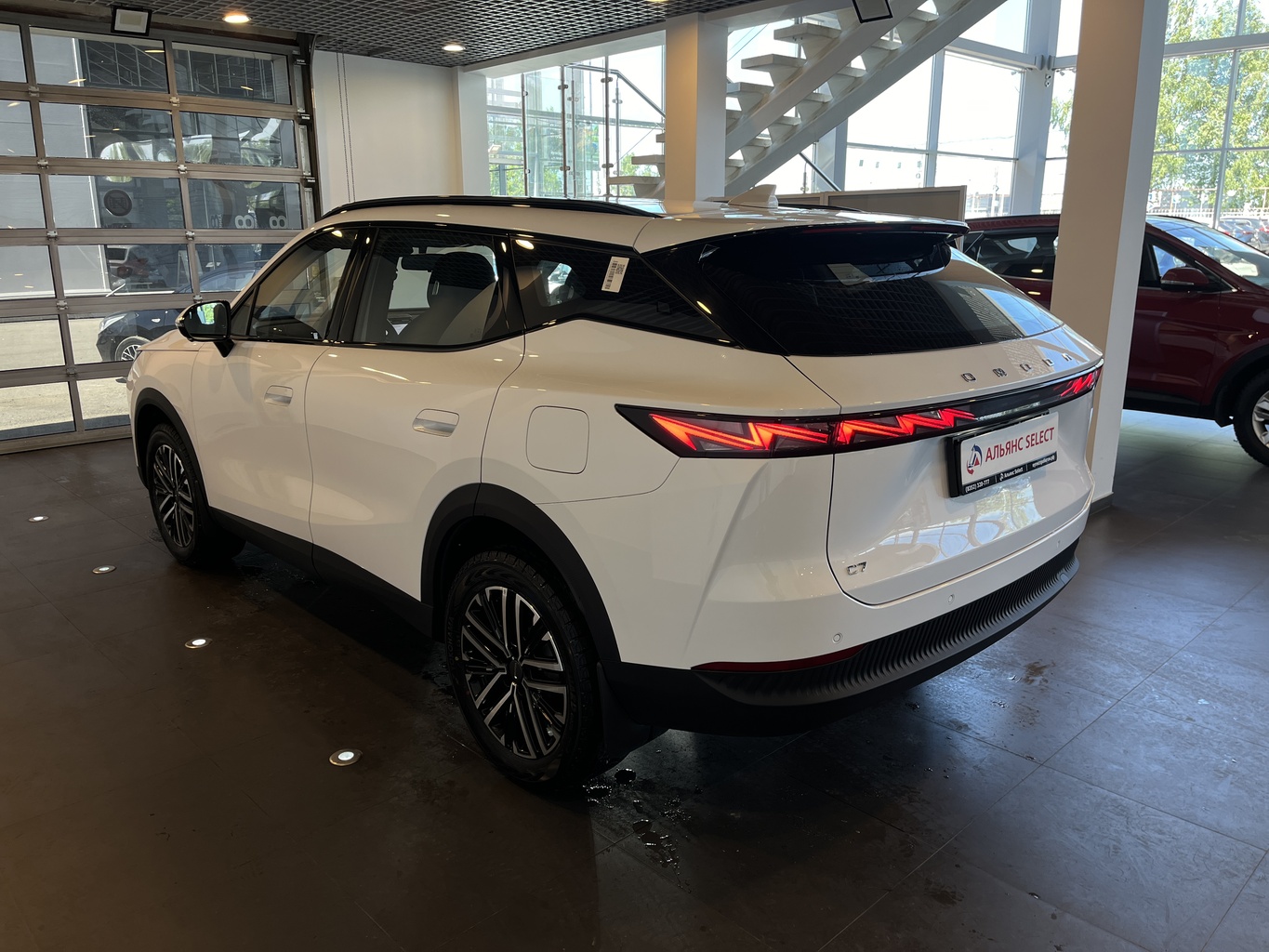 OMODA C7