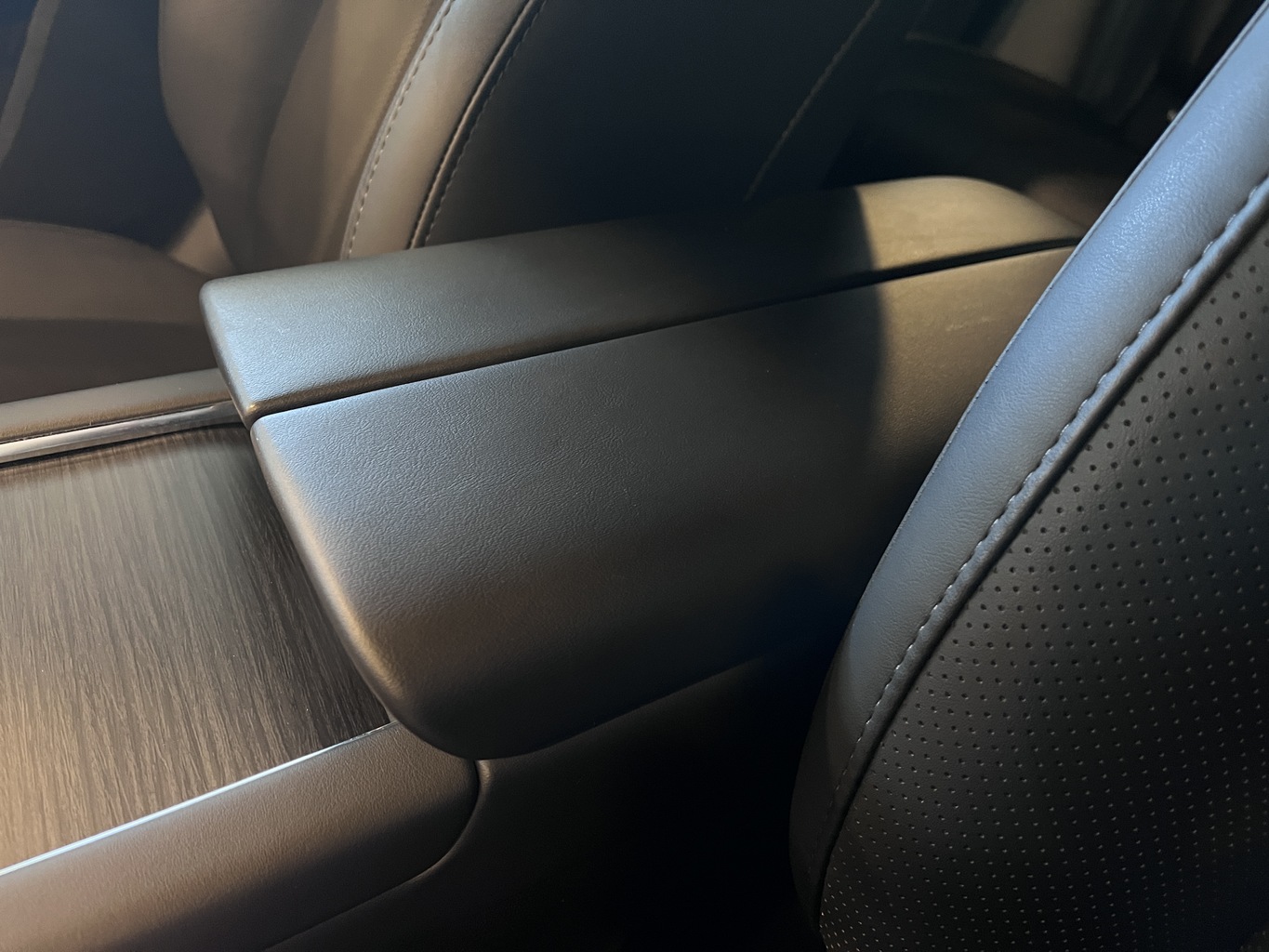 OMODA C7
