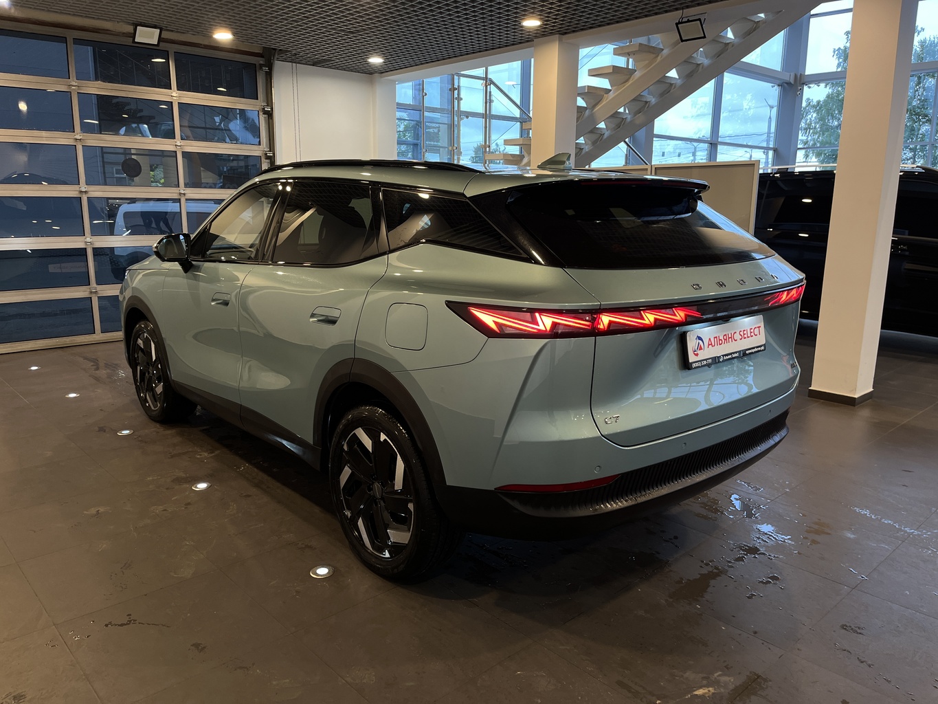 OMODA C7