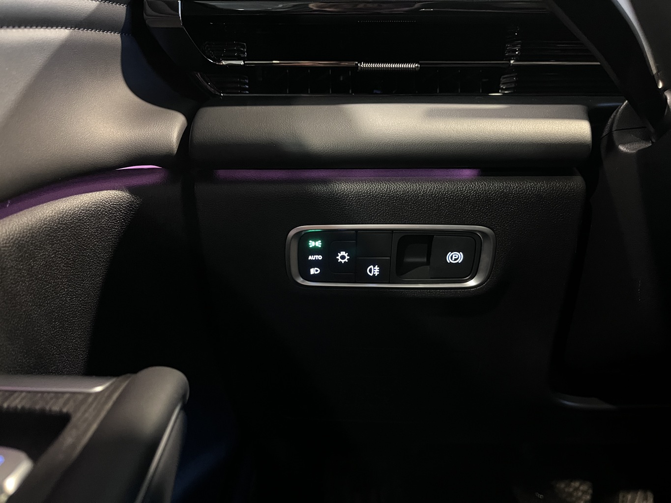 OMODA C7