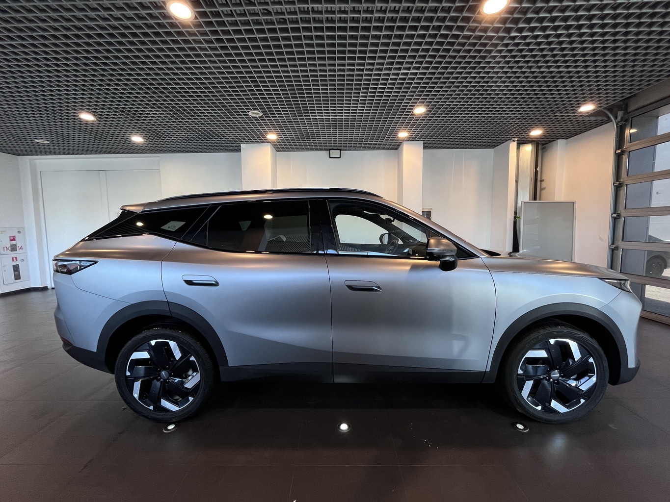 OMODA C7