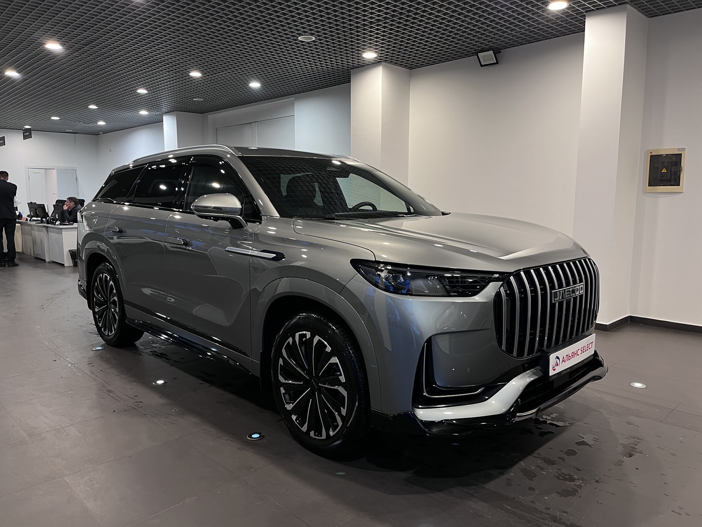 JAECOO J8