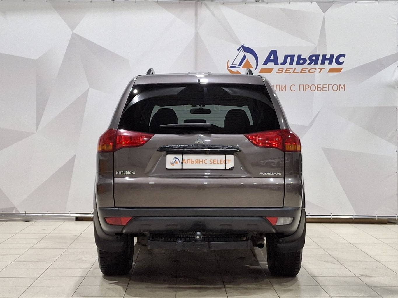 MITSUBISHI PAJERO SPORT