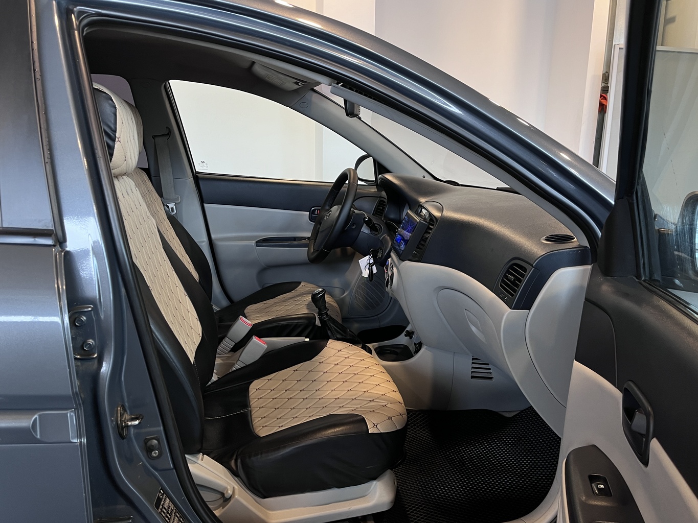 HYUNDAI VERNA