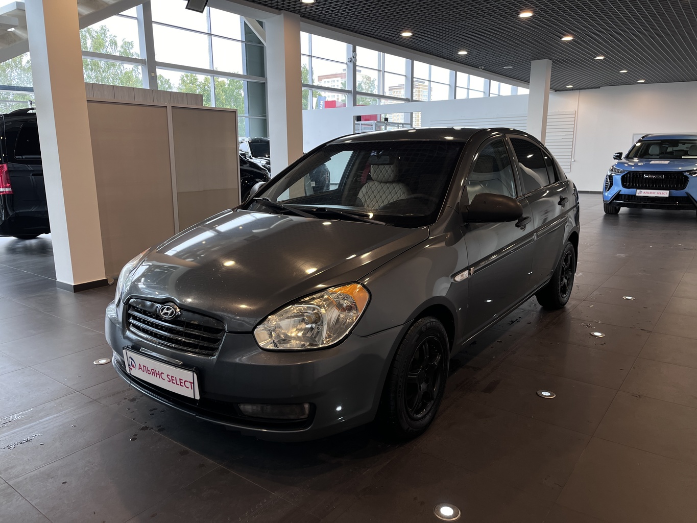 HYUNDAI VERNA